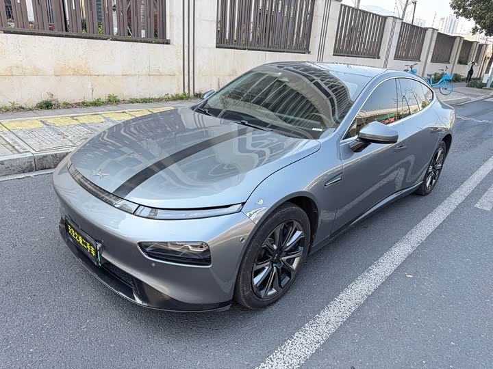 Фото 4 - XPeng P7