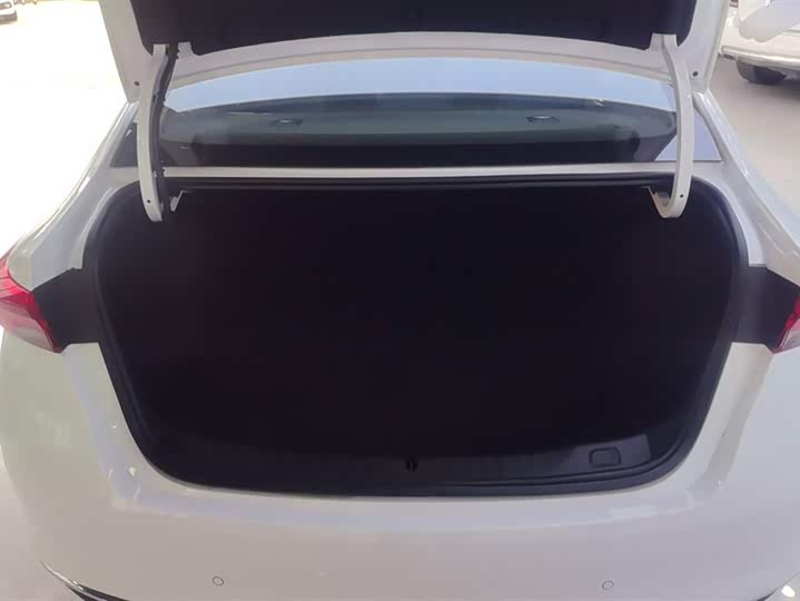 Фото 4 - Buick Verano