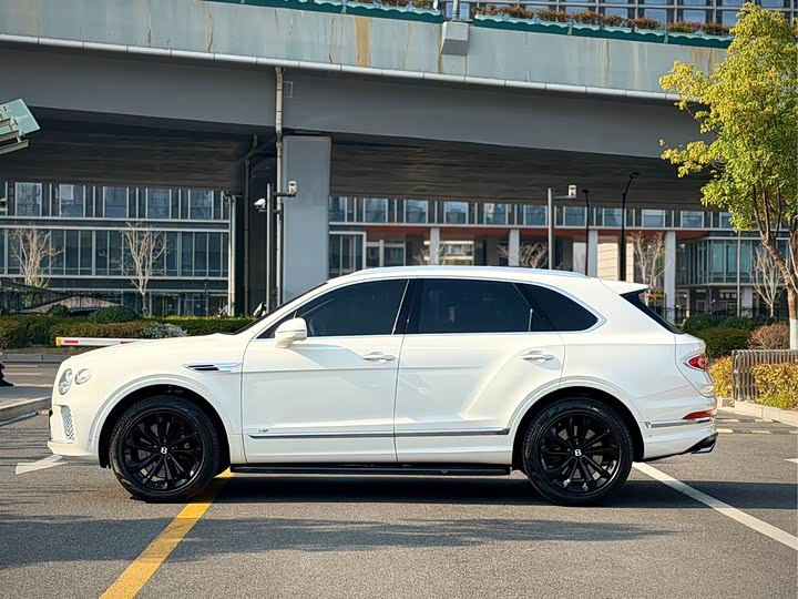 Фото 4 - Bentley Bentayga