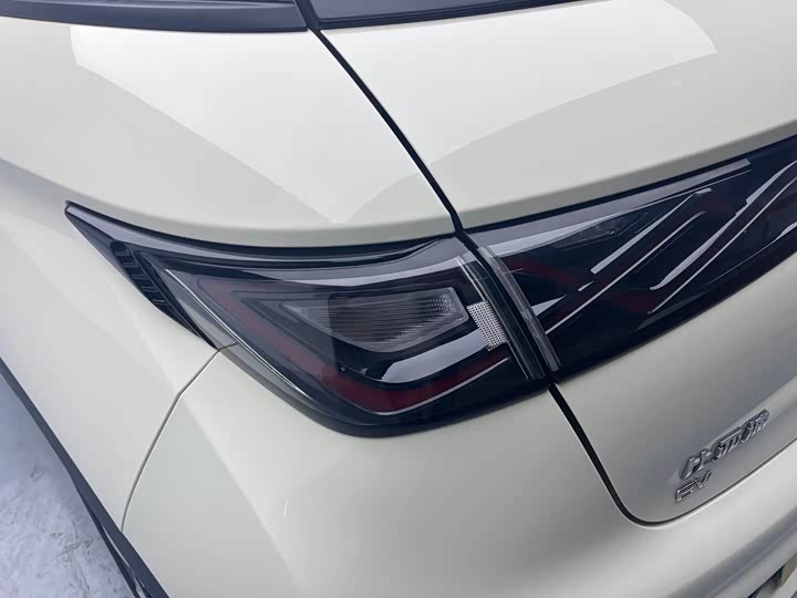 Фото 8 - BYD Dolphin