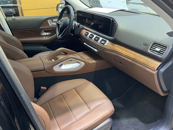 Фото 6 - Mercedes-Benz GLE-Class