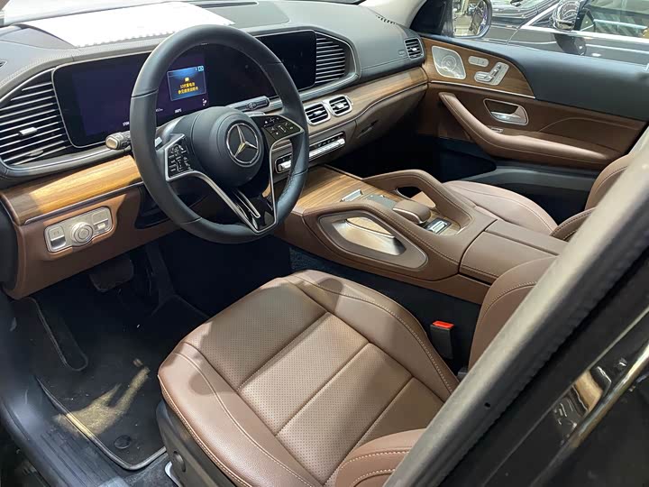 Фото 8 - Mercedes-Benz GLE-Class