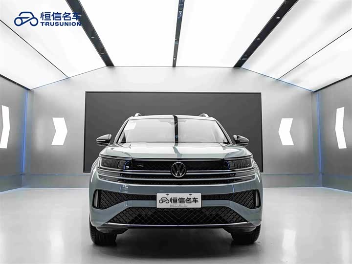 Volkswagen Tavendor 2023 2023款 380TSI 四驱R-Line巡游版