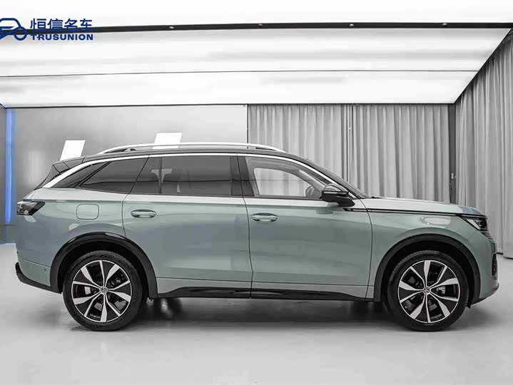 Volkswagen Tavendor 2023 2023款 380TSI 四驱R-Line巡游版