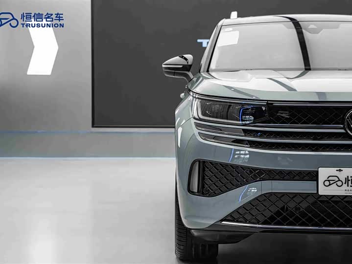 Volkswagen Tavendor 2023 2023款 380TSI 四驱R-Line巡游版