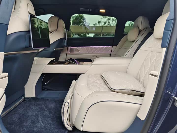 Фото 6 - Nio ET9