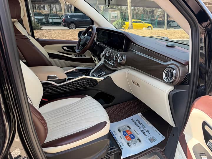 Zdjęcie 4 - Mercedes-Benz Vito