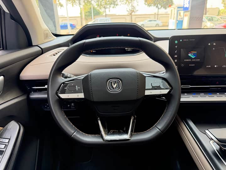 Фото 8 - Changan CS55 Plus