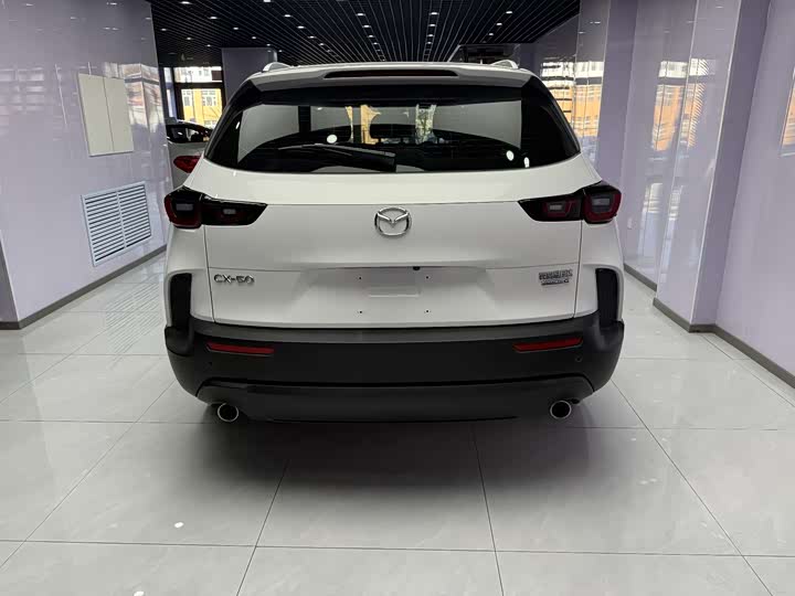 Фото 6 - Mazda CX-50