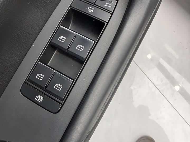 Фото 9 - Mazda CX-50