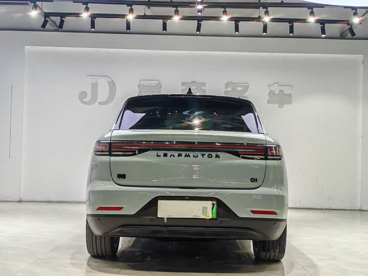 Фото 8 - Leapmotor C11