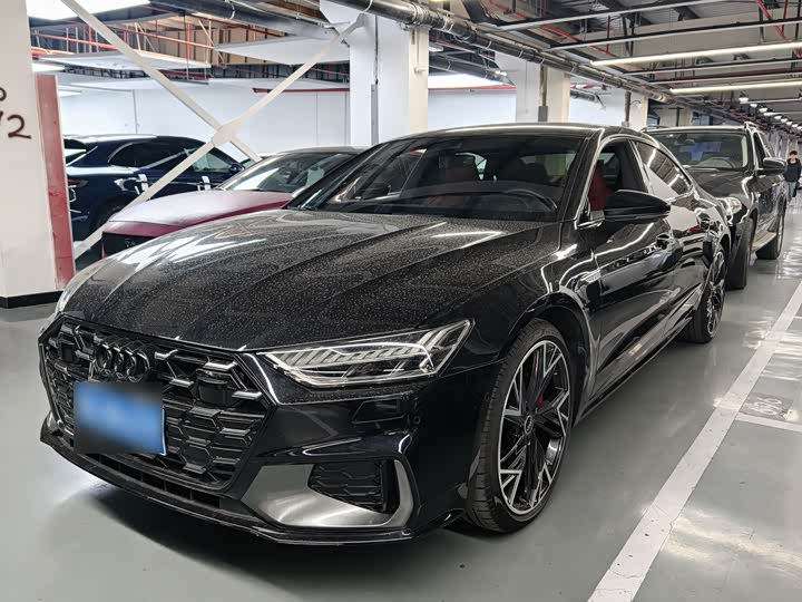 Фото 1 - Audi A7L