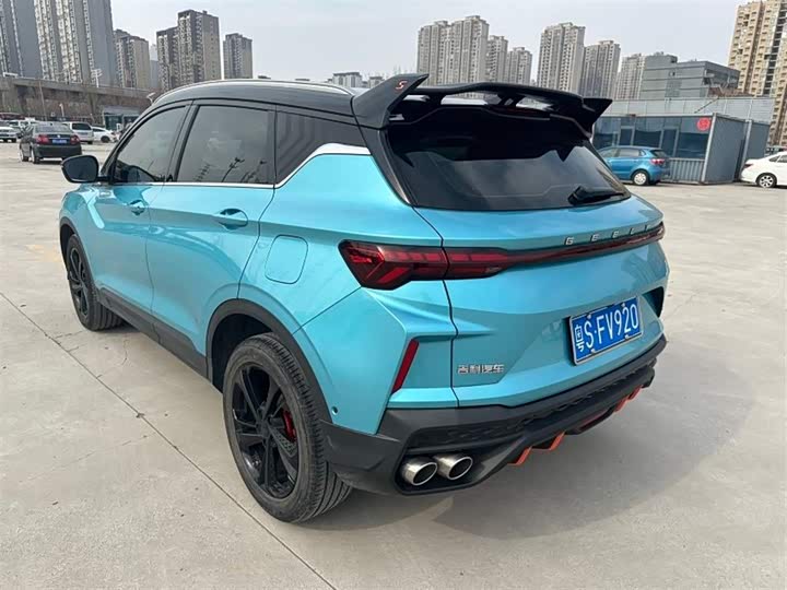 Фото 7 - Geely Coolray