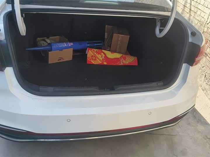 Фото 4 - Volkswagen Lavida