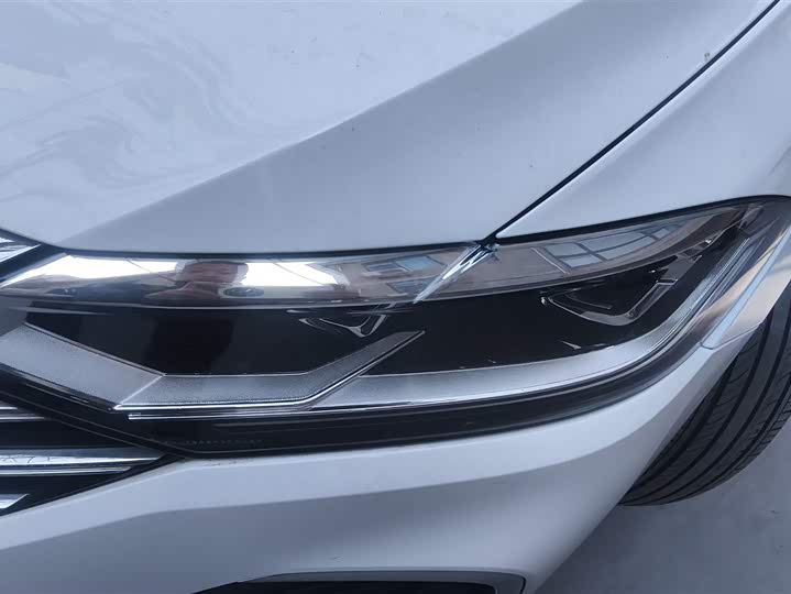 Фото 5 - Volkswagen Lavida