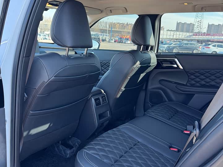 Фото 5 - Mitsubishi Outlander