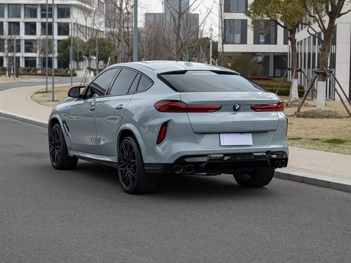 Фото 6 - BMW X6 M