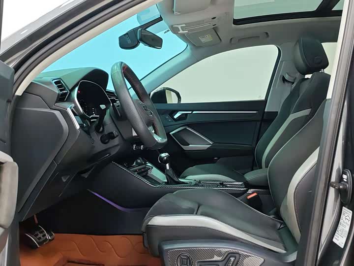 Фото 7 - Audi Q3