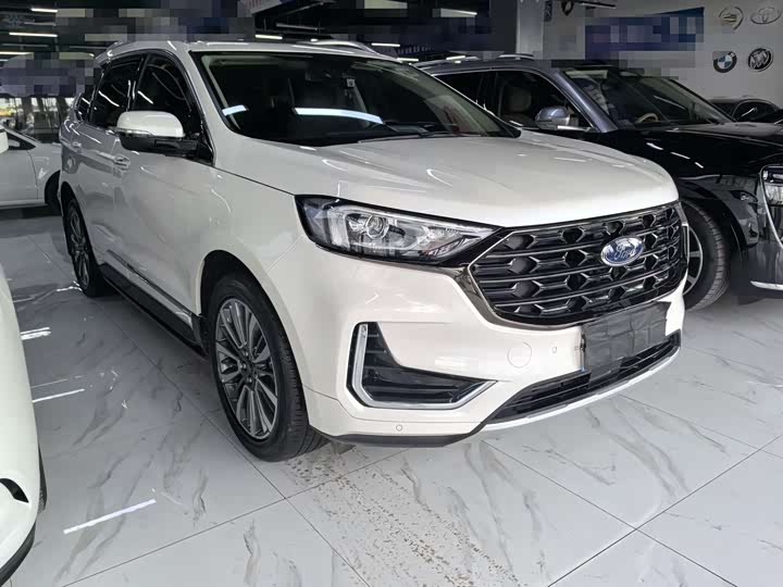 Фото 3 - Ford Edge