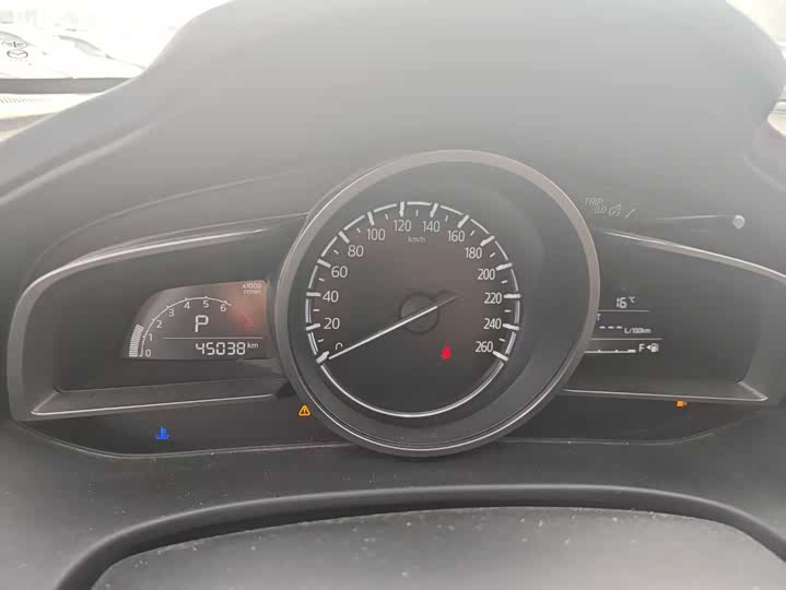 Mazda CX-4 2021 2021款 2.0L 自动两驱蓝天活力版