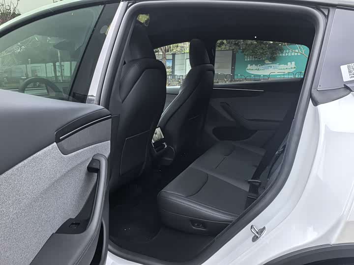 Фото 5 - Tesla Model Y