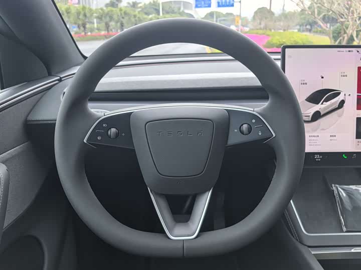 Фото 7 - Tesla Model Y