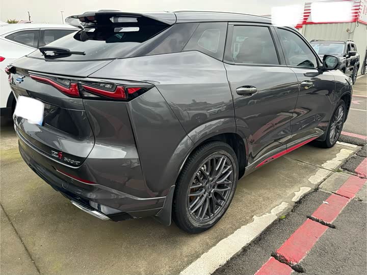 Photo 9 - Changan Oshan Z6