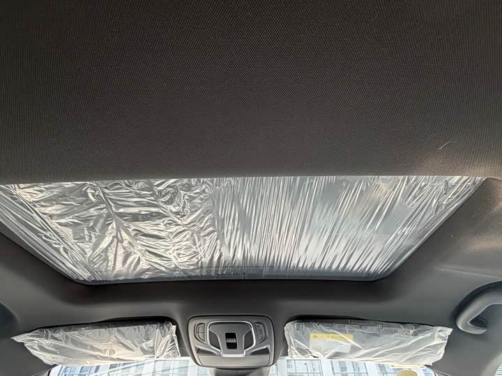 Фото 7 - MG Motor 7