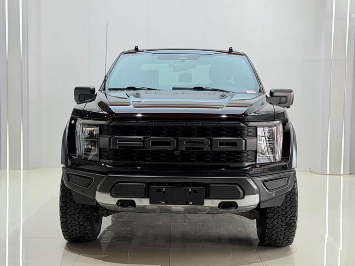 Photo 1 - Ford F-150 Raptor
