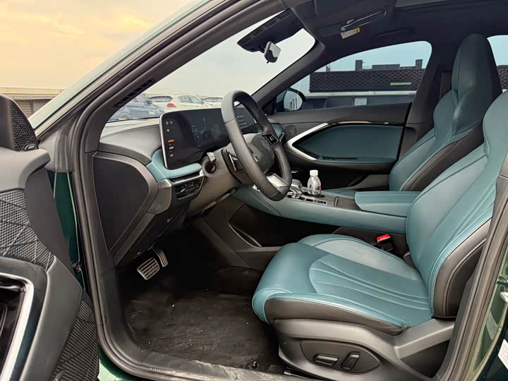 Фото 4 - MG Motor 7