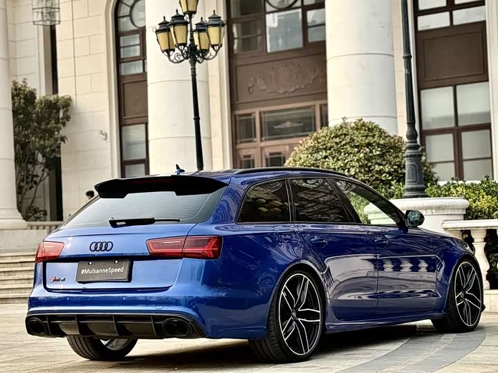 Фото 8 - Audi RS 6