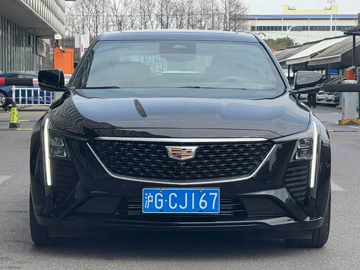 Фото 2 - Cadillac CT5