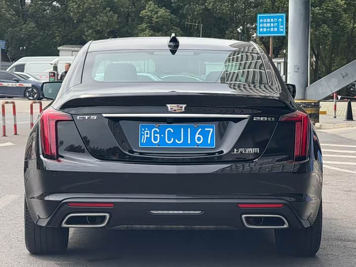 Фото 9 - Cadillac CT5