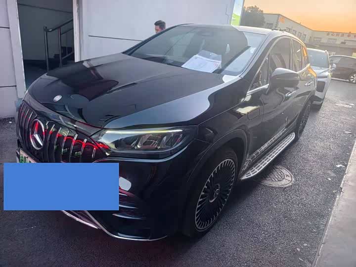 Фото 1 - Mercedes-Benz EQE SUV