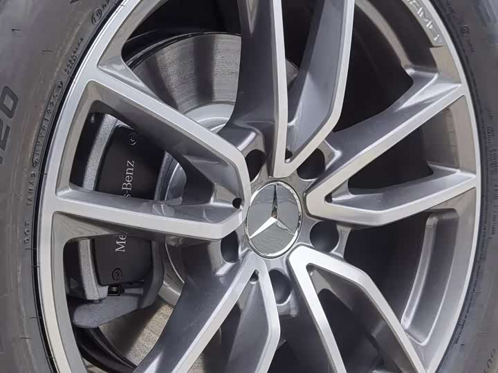 Фото 4 - Mercedes-Benz G-Class