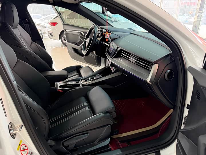 Фото 9 - Audi A3