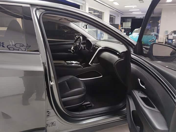 Фото 8 - Hyundai Tucson L