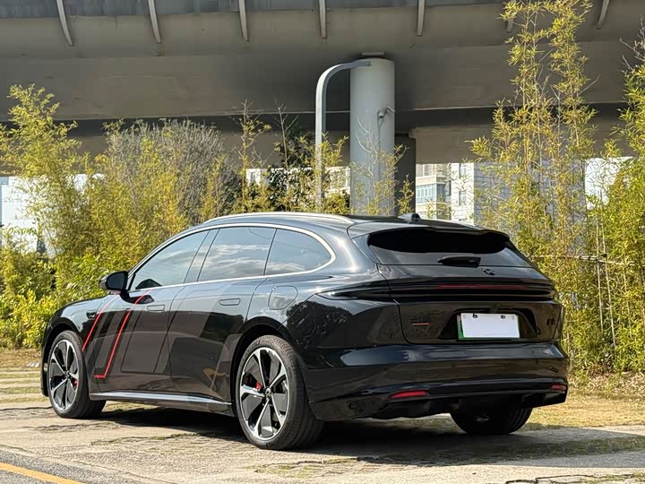 Фото 4 - Nio ET5T