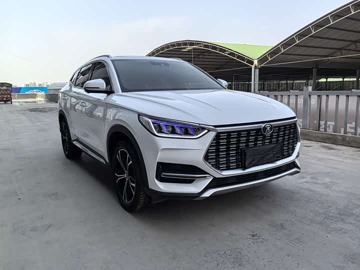 Фото 3 - BYD Song Plus