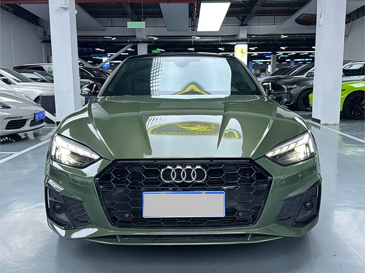 Фото 2 - Audi A5