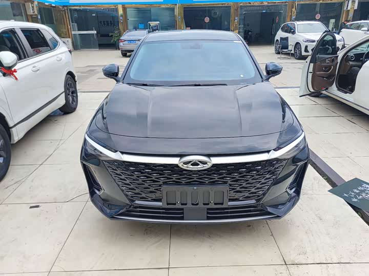 Photo 2 - Chery Arrizo 8