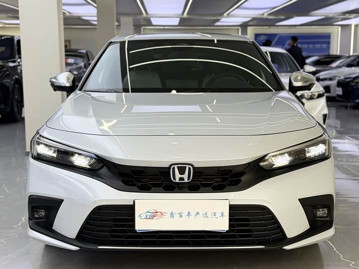 Фото 2 - Honda Civic