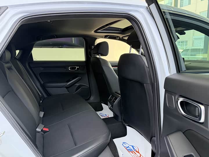 Фото 7 - Honda Civic