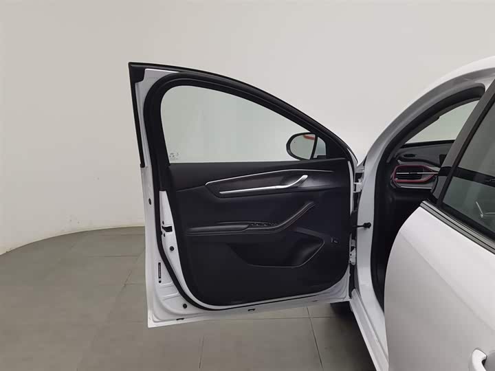 Фото 8 - BYD Destroyer 05