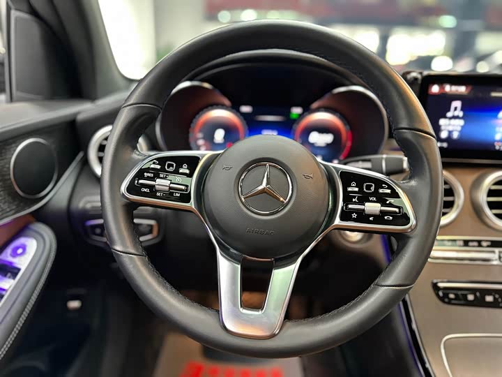 Фото 9 - Mercedes-Benz GLC-Class Coupe