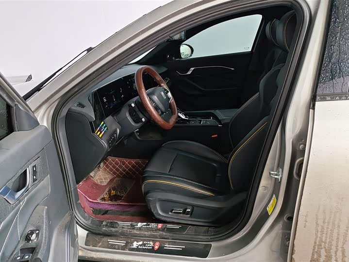 Фото 9 - Bestune B70S