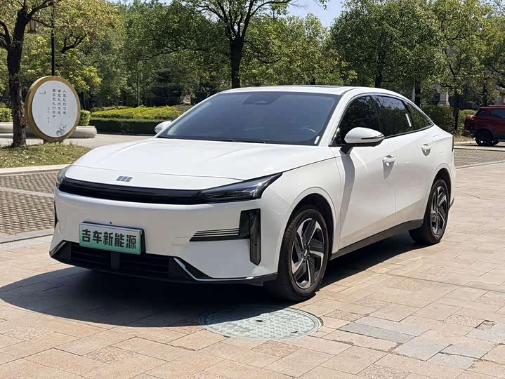 Photo 1 - Geely Galaxy L6