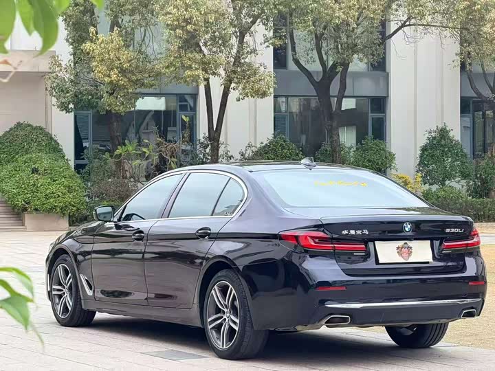 Фото 7 - BMW 5 Series