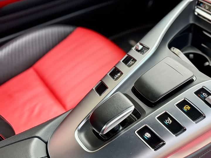 Photo 7 - Mercedes-Benz AMG GT