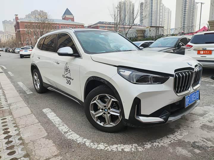 Фото 2 - BMW X1